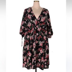 SHEIN Curve Floral Print V neck Dress Size 4XL